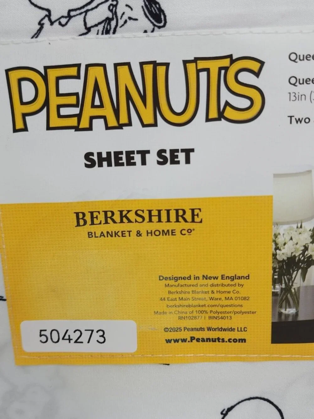 Peanuts Queen Size Sheet Set By Berkshire Snoopy & Friends Design Black & White